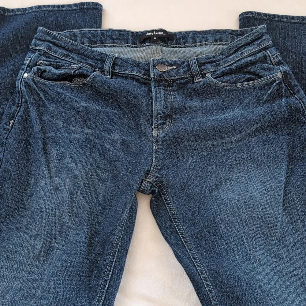 Daisy Fuentes y2k women